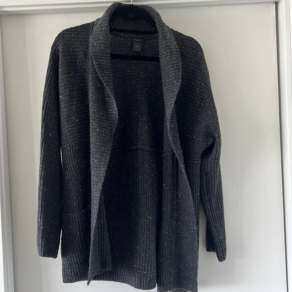 Like New Ann Taylor open front cardigan size small